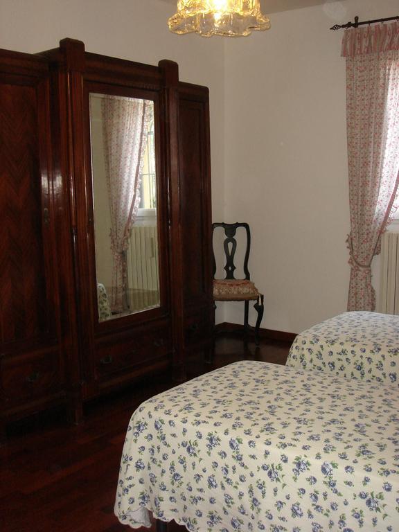 La Corte Del Cavaliere Bed & Breakfast Калдерала ди Рено Стая снимка